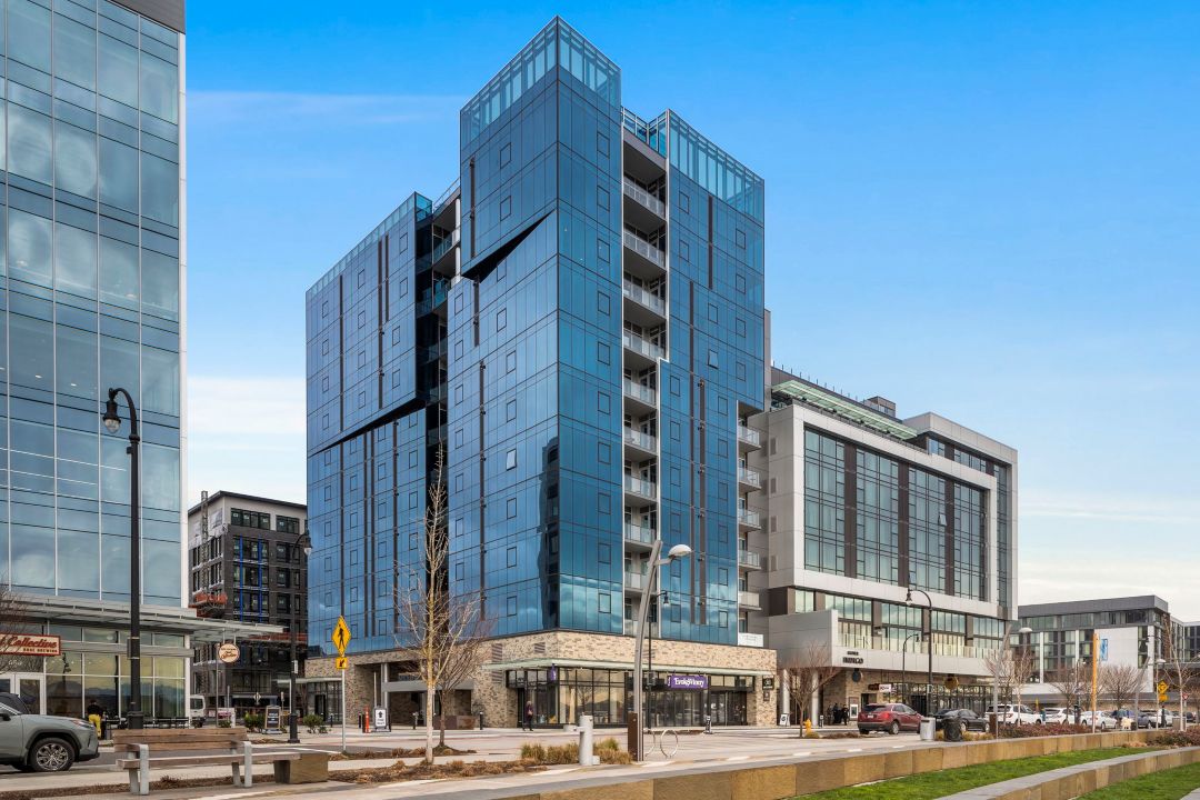 THE ONLY HOMES AVAILABLE FOR PURCHASE AT VANCOUVER WATERFRONT!